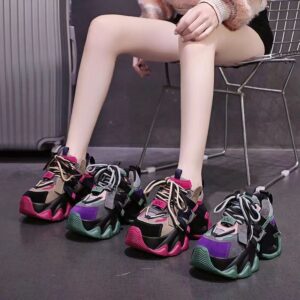 Women's chunky sneakers