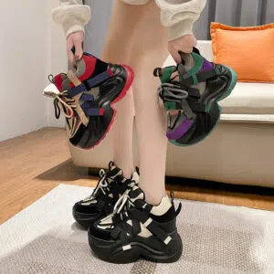 Women's chunky fashionable shoes